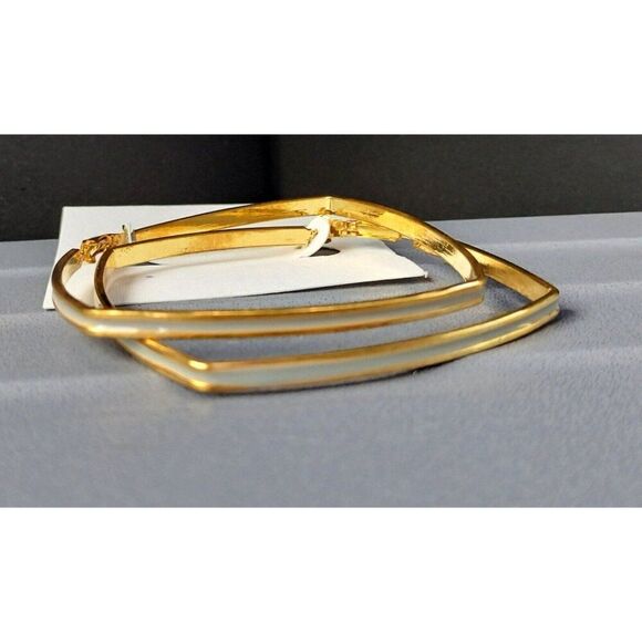 Hoop Earrings Gold Tone Fashion Jewelry Eggshell White Lightweight Career Square - Picture 14 of 15